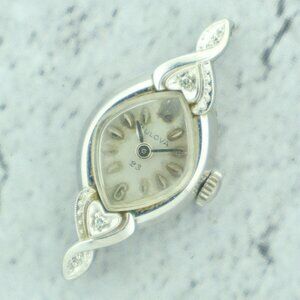 Vintage Bulova 23 Jewel Women's Manual Wind Wristwatch 5AR w 2 Diamond Bezel